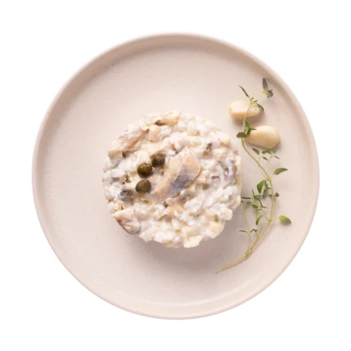 sałatka ze śledziem i czosnkiem